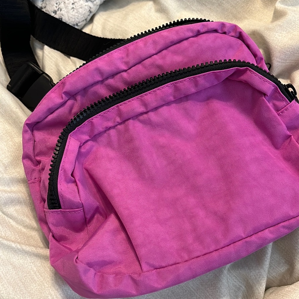 baggu pink fanny pack